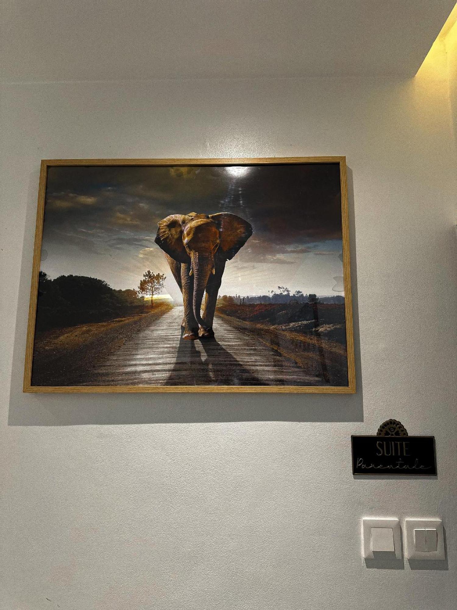 Klik Klak Appart Hotel Cotonou Exterior foto