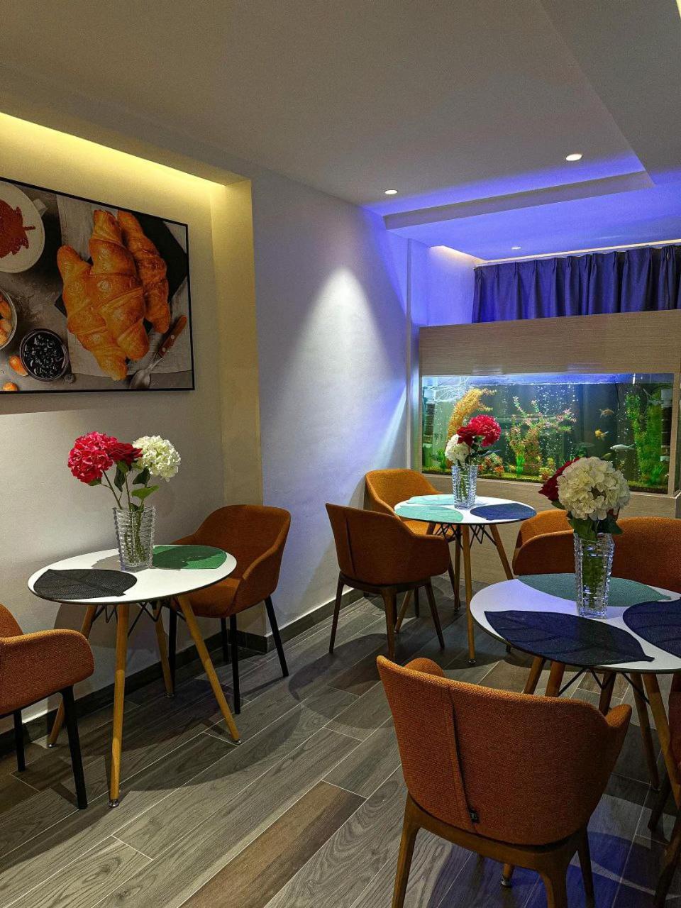 Klik Klak Appart Hotel Cotonou Exterior foto